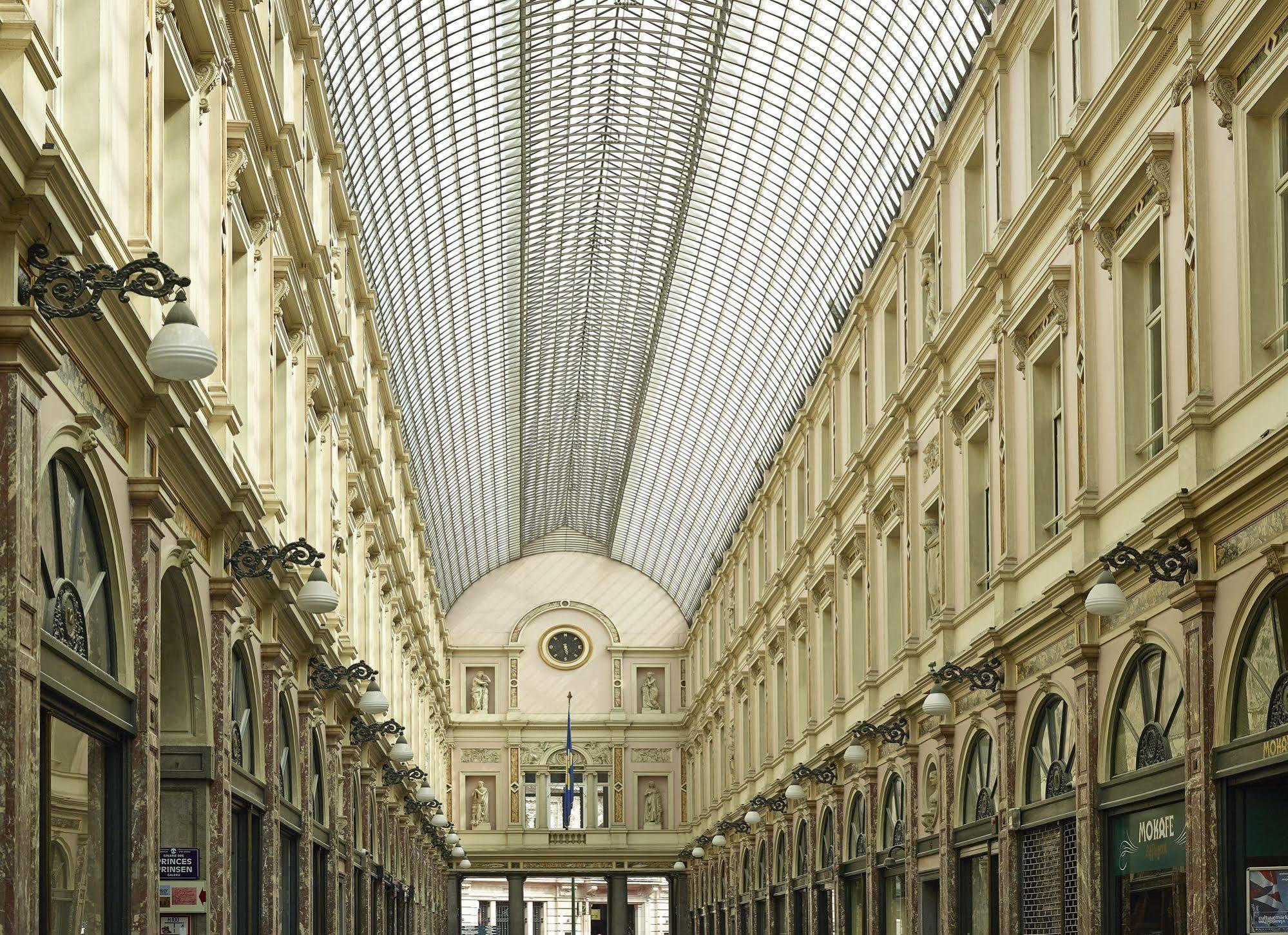 Hotel des Galeries Bruselas Exterior foto